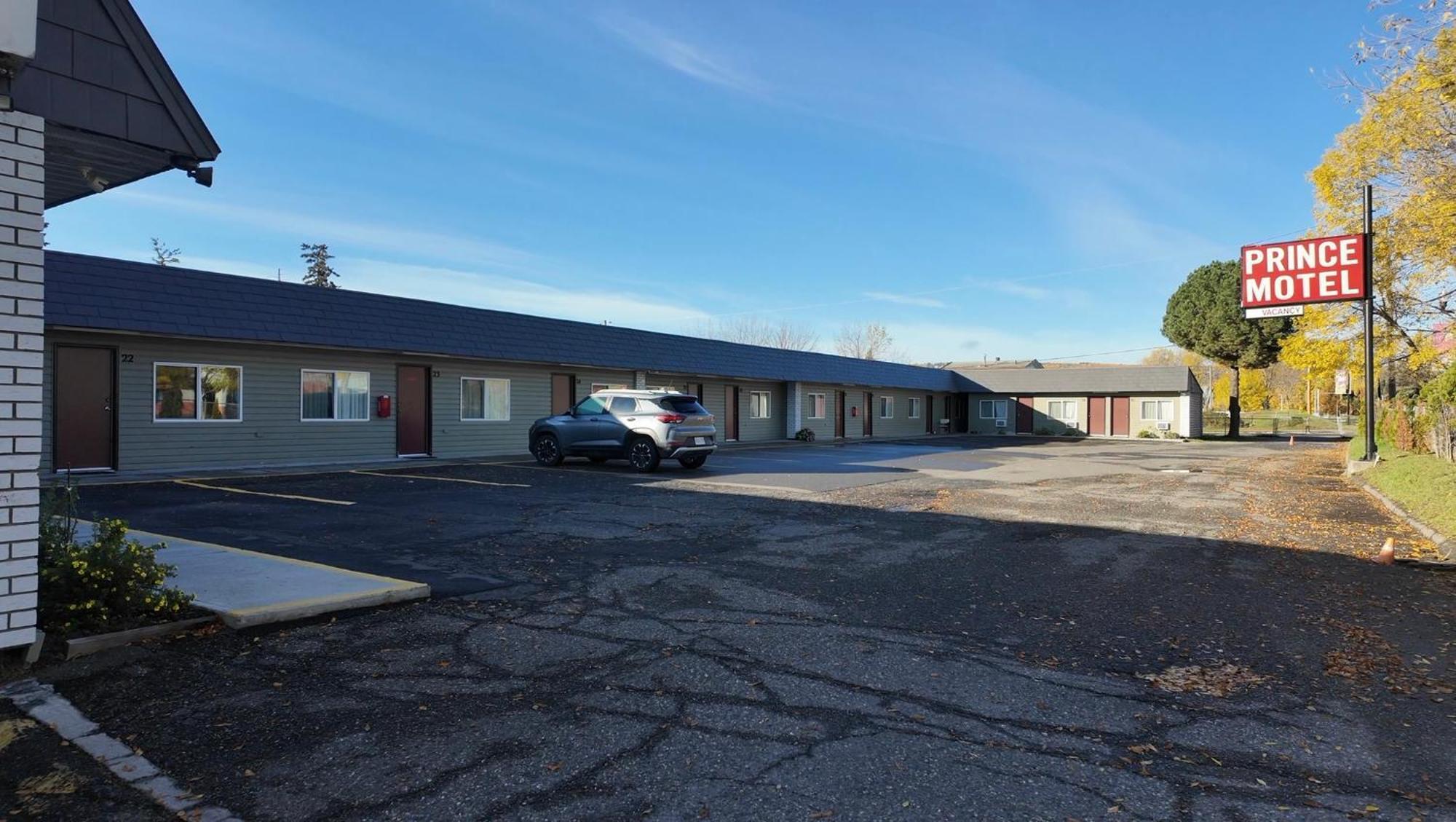 Prince Motel Prince George Luaran gambar